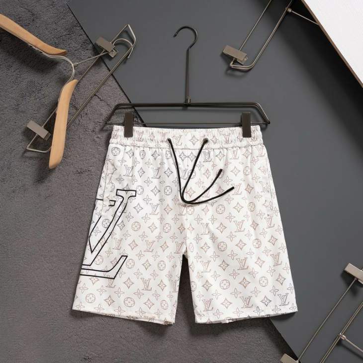 Picture of LV Short Pants _SKULVM-3XLmdtrV240618243